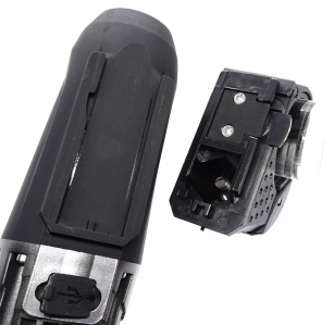 JET PU33 LAMPKA PRZÓD LAMPA 300Lm CREE USB 1200mAh