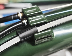 RCBIKE PA-106 PRZELOTKA UCHWYT BLOKADA PANCERZA DO RAMY