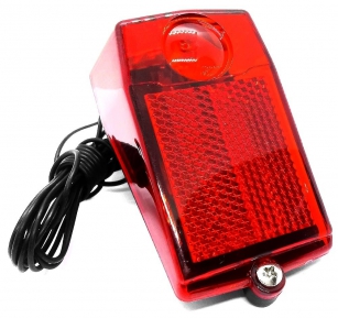 LAMPKA TYŁ NA BŁOTNIK PRĄDNICĘ 6V