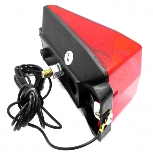 LAMPKA TYŁ NA BŁOTNIK PRĄDNICĘ 6V