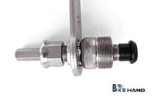 BIKE-HAND ŚCIĄGACZ DO KORB NA KWADRAT ISIS OCTALINK