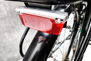 2K JY-555E LAMPKA TYŁ NA BAGAŻNIK CZUJNIK STOP E-BIKE 6,0-54,6V