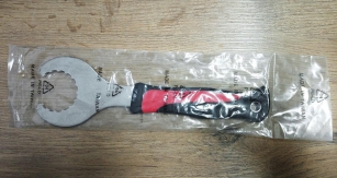 BIKE-HAND YC-27BB KLUCZ DO MISEK SUPORTU HOLLOWTECH II