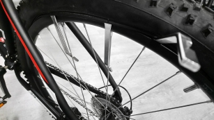 BIKE-HAND YC-313 METALOWE ŁYŻKI DO WYMIANY OPON DĘTEK 3szt.