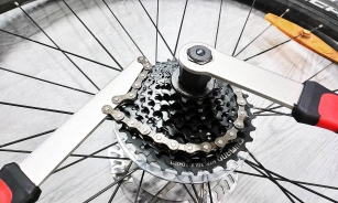 BIKE-HAND YC-501A BAT KLUCZ DO ŚCIAGANIA TRZYMANIA KASET