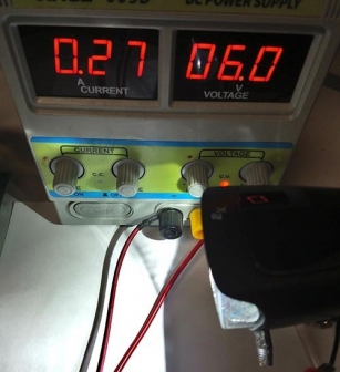 2K JY-7070 LAMPKA PRZÓD NA PRĄDNICĘ 6V 70LUX PODTRZYMANIE