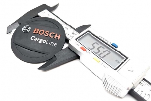 BOSCH OSŁONA Z LOGO SILNIKA CARGO LINE (BDU4XX)