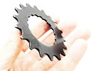 ZĘBATKA 18T DO SILNIKA BOSCH 2gen. (BDU2XX) ACTIVE I PERFORMANCE LINE