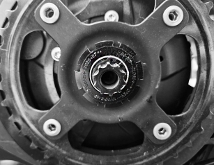 PIERŚCIEŃ DO ZĘBATKI SILNIKA BOSCH 3gen. (BDU3XX) (BDU33YY)