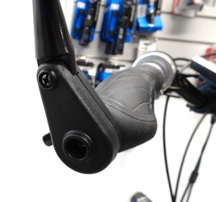 2K LUSTERKO JY-9 DO ŚRODKA KIEROWNICY